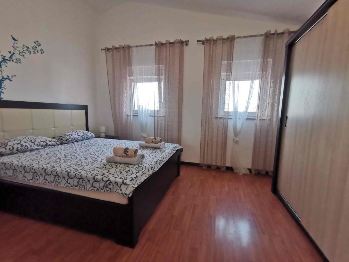 Apartmani Viktorija Fažana Extérieur photo