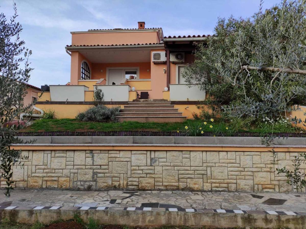 Apartmani Viktorija Fažana Extérieur photo