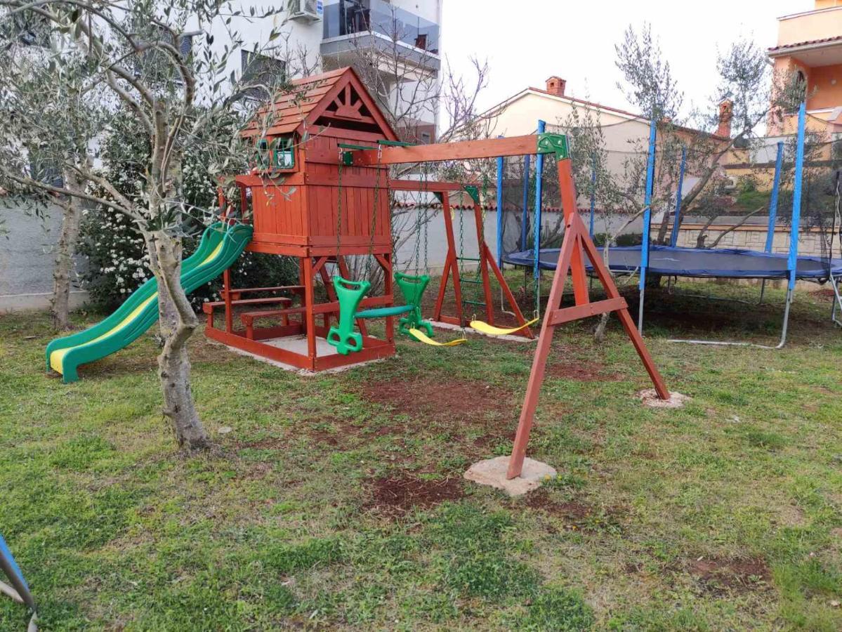 Apartmani Viktorija Fažana Extérieur photo