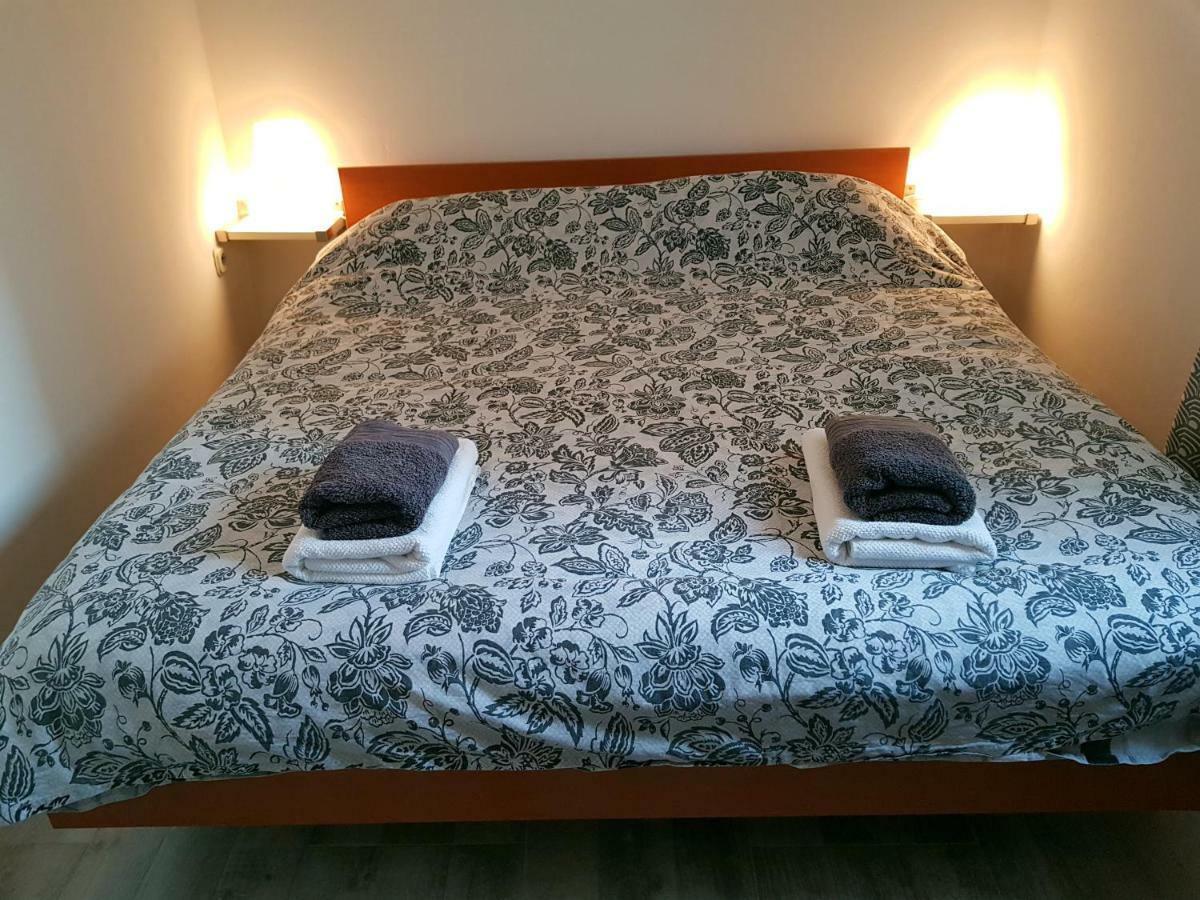 Apartmani Viktorija Fažana Extérieur photo